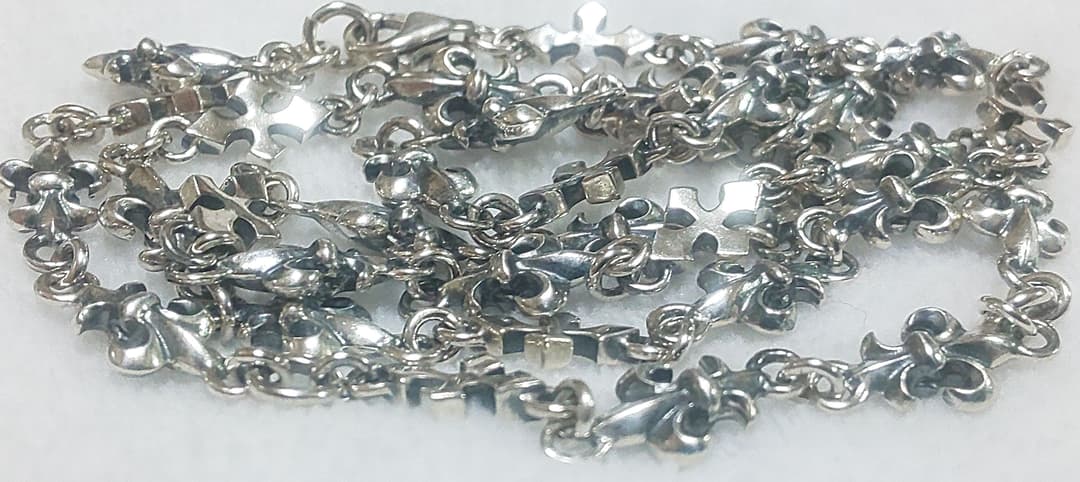 C*y様 最終価格!Patrick Cox ネックレス ユリとクロス 925 ブ