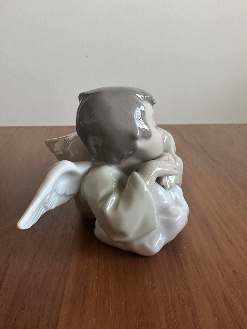 美品 LLADRO リヤドロのフィギュリン　眠っている天使 【絶版】　5728