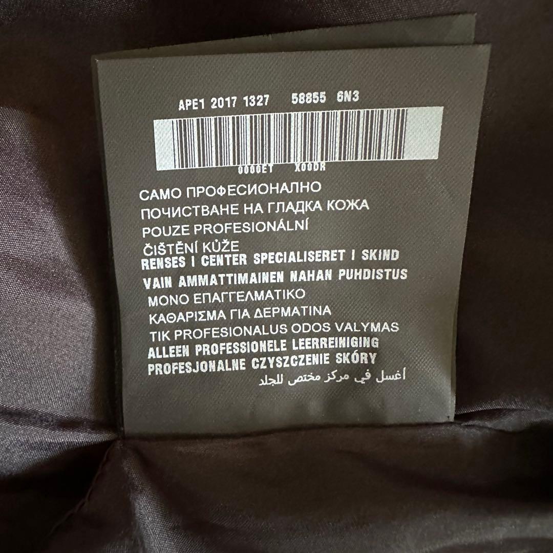 美品 PRADA ラムレザージップアップジャケット イタリア製 三角ロゴ