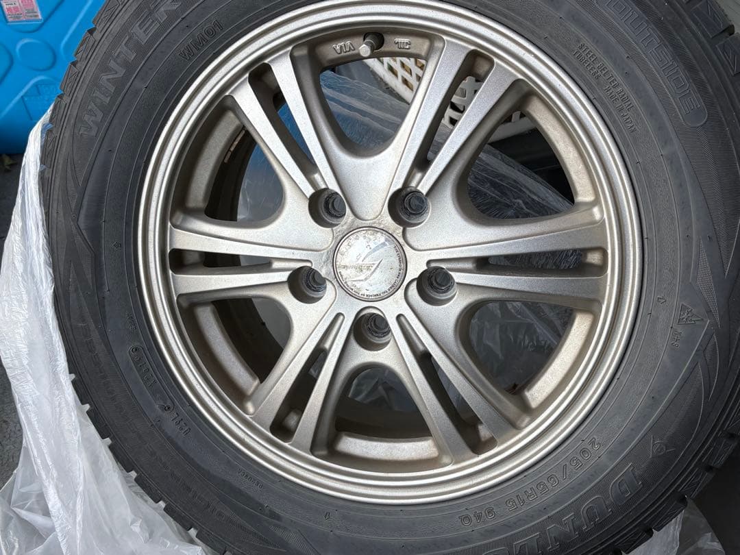 『こここ様』専用　DUNLOP winter maxx 15インチ 4本セット