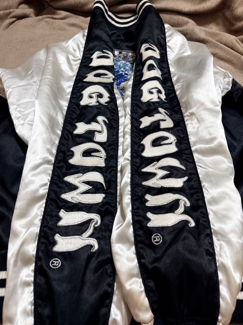 DOGTOWN 龍 日本限定版 スカジャン unisex サテン vintage