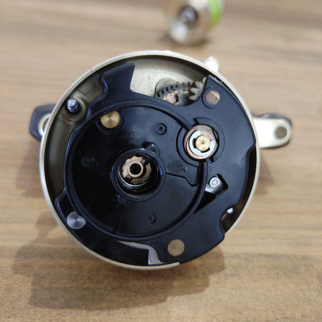 SHIMANO CALCUTTA 201ベイトリール ゴールド