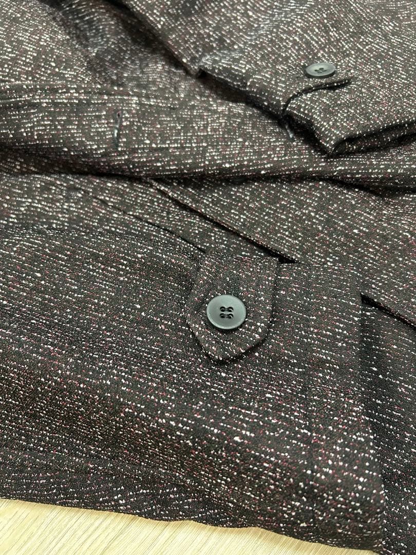 HEVO ウール混合素材 ステンカラーコート ダークカラー