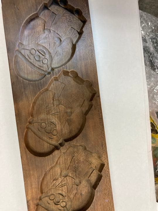 大正時代に大人気！のんきな.とおさんの老舗和菓子屋の絶妙に彫り上げられた木型です