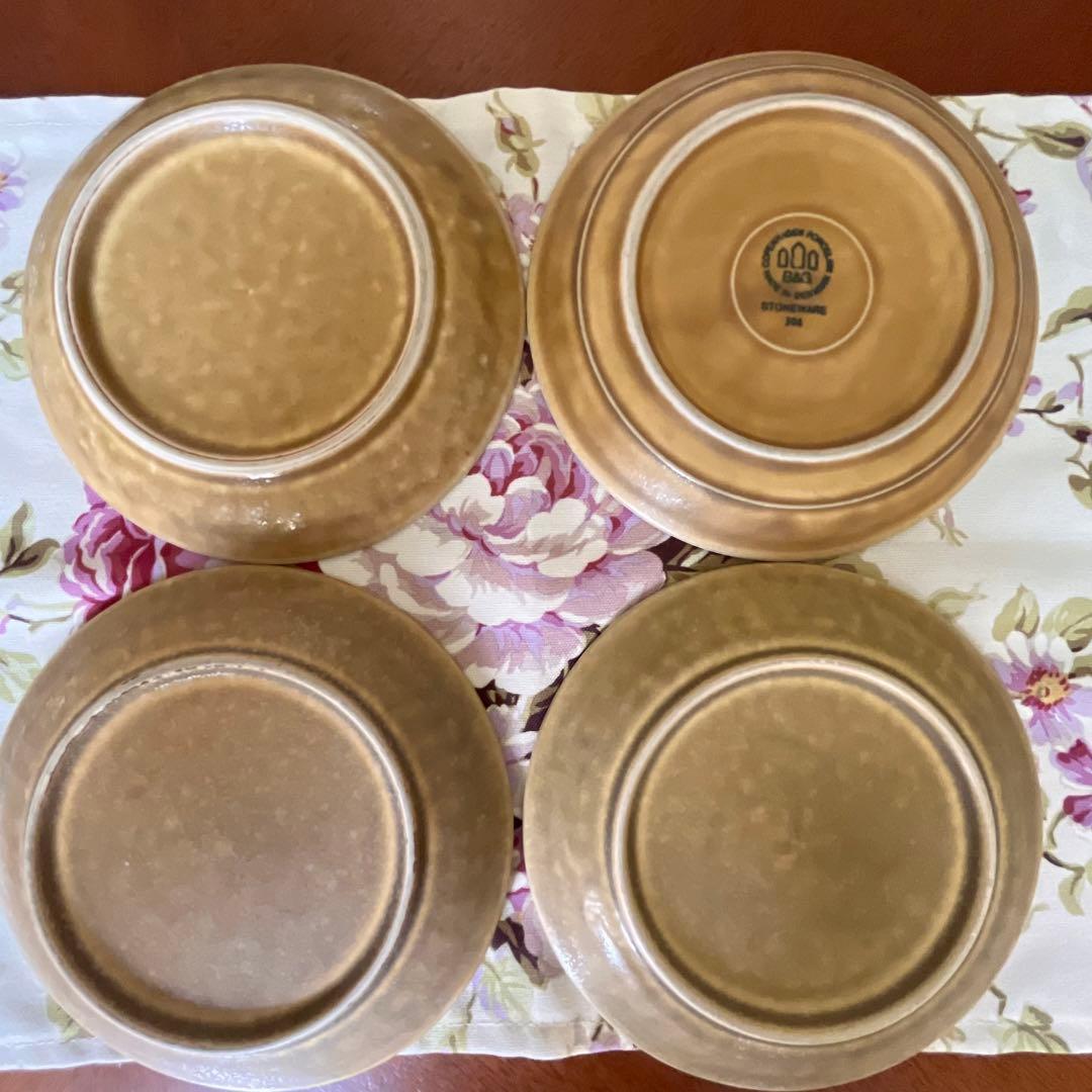 【ビンテージ】クイストゴー★レリーフ★ケーキ皿　4枚