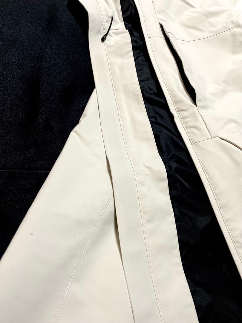 YONEX A3RIDIN' ホワイト スノーボードジャケット限定割引