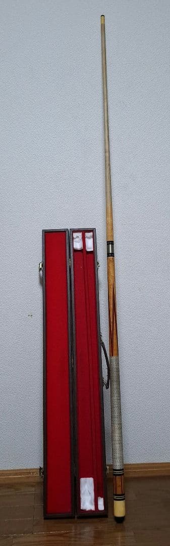 ビリヤードキュー 木製ケース付き