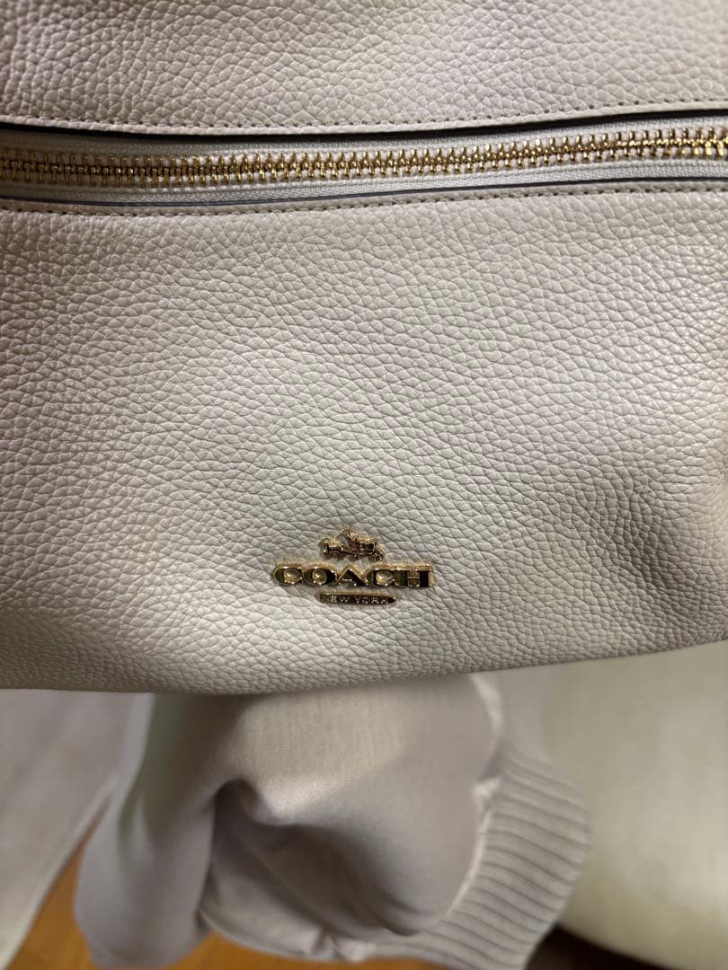 COACH ホワイトペブルドレザーリュック
