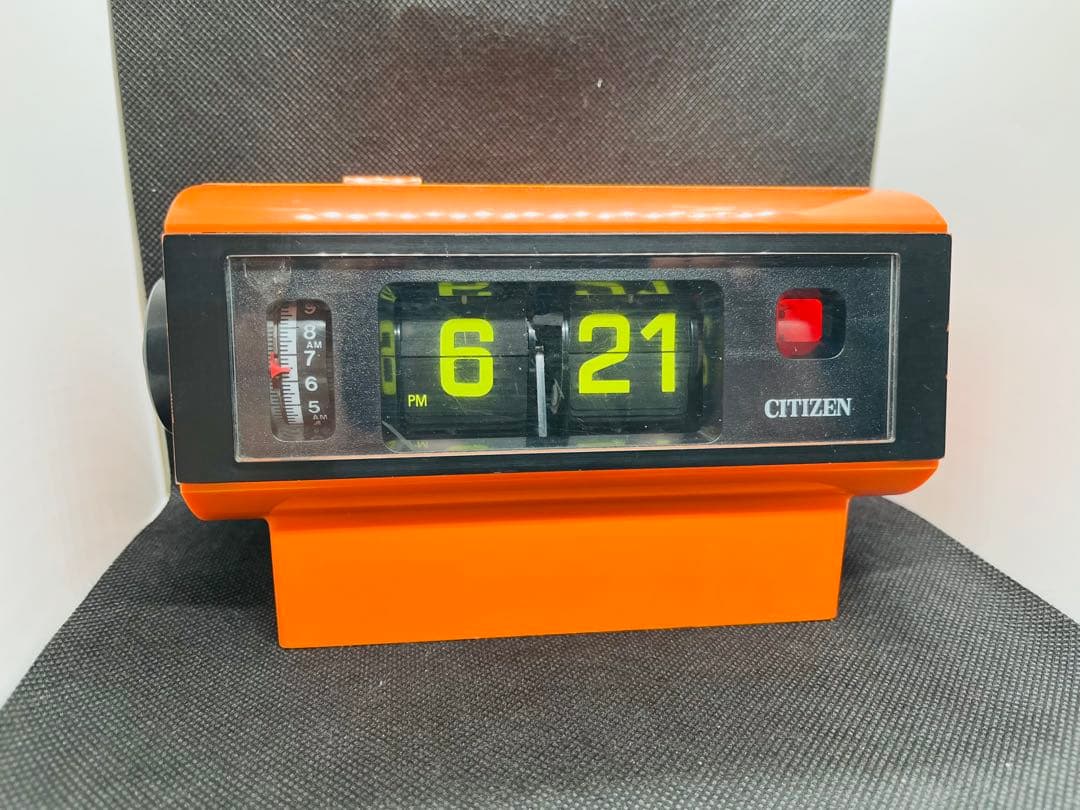 citizen パタパタ時計　置き時計　オレンジ　レトロ