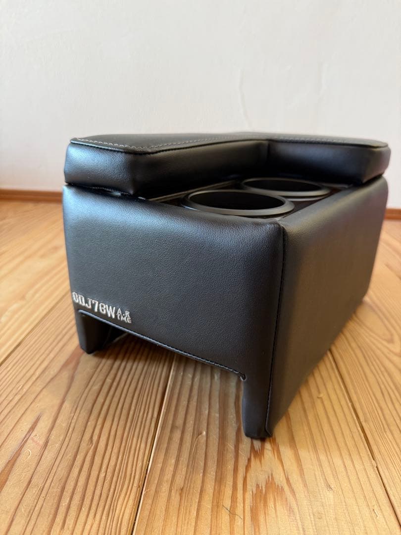 GDJ76W ランクル70再再販 アームレストコンソールボックス