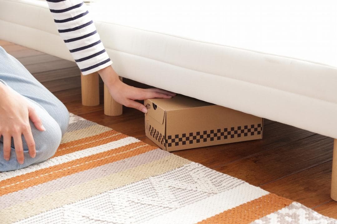 《新品・送料無料》脚付きマットレスベッド【シングル】