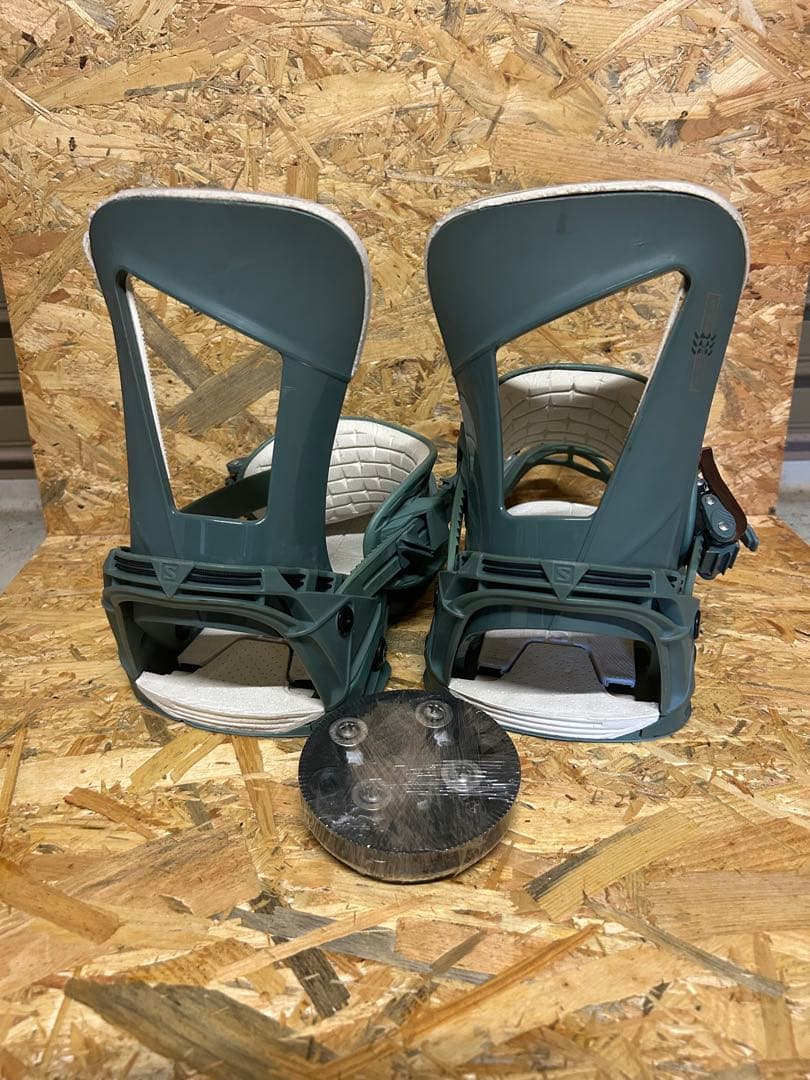 サロモンスノーボード ビンディング