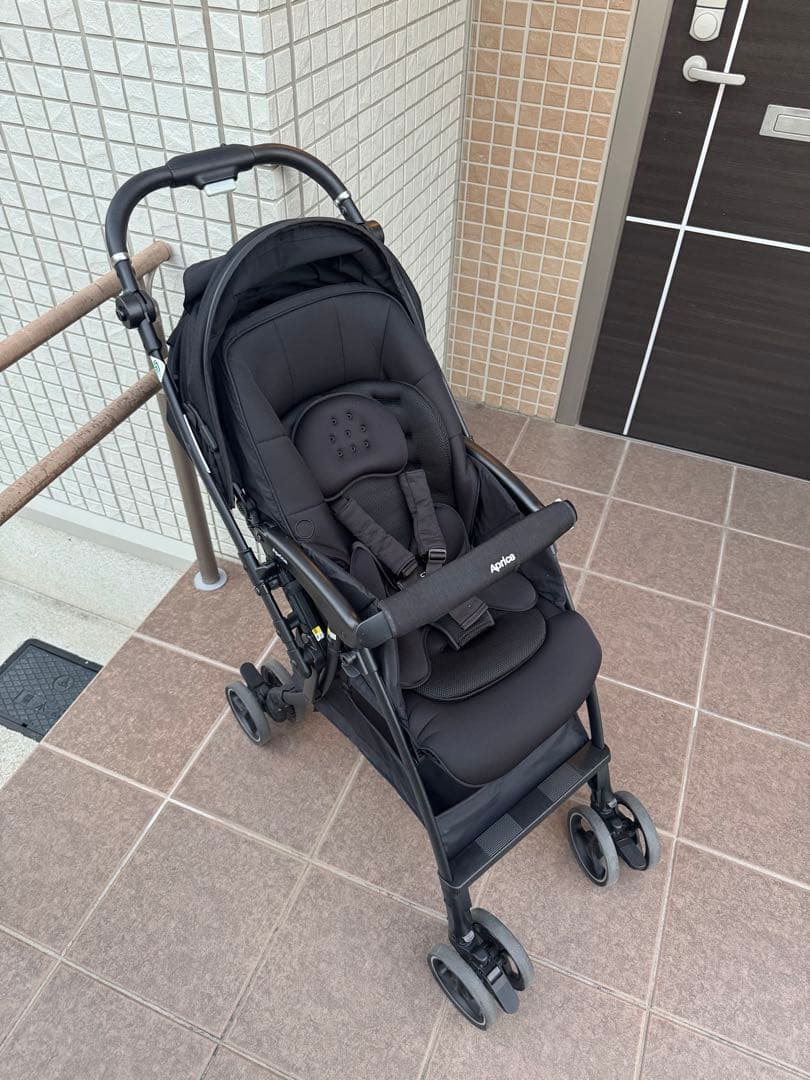 2024年モデル　Aprica ラクーナクッションフリープラス