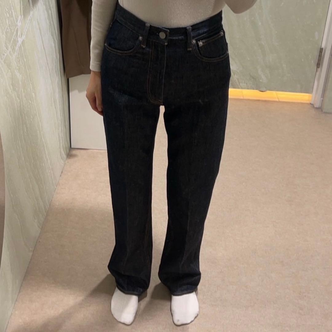 オーラリー　ストレートデニム