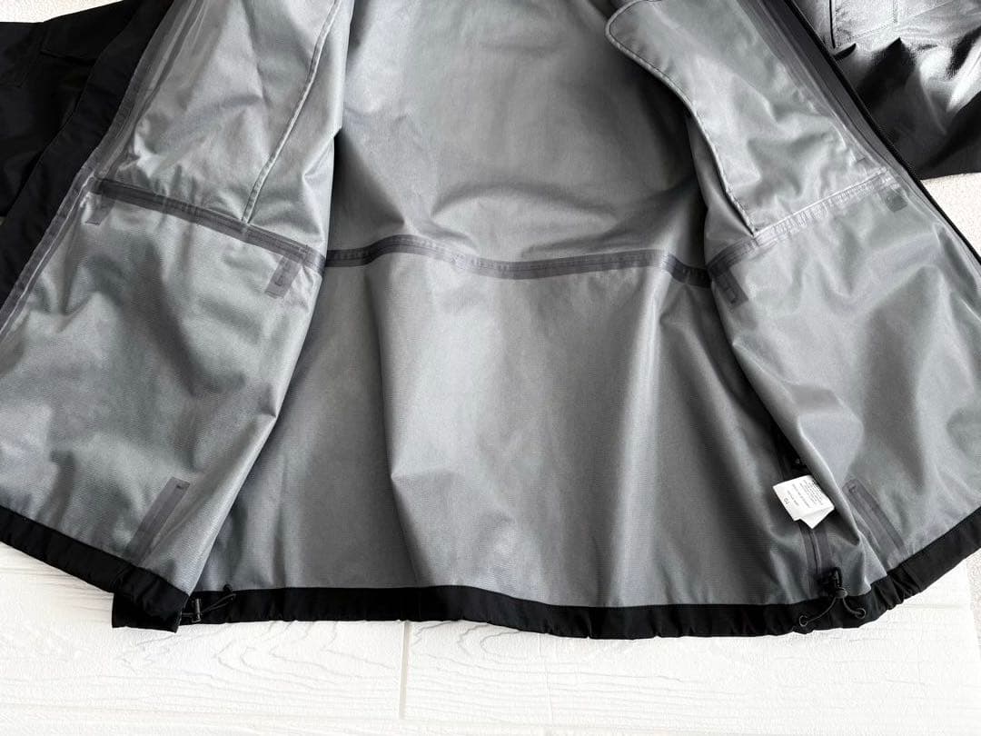 STUSSY／APEX シェル ジャケット ブラック ナイロンジャケット