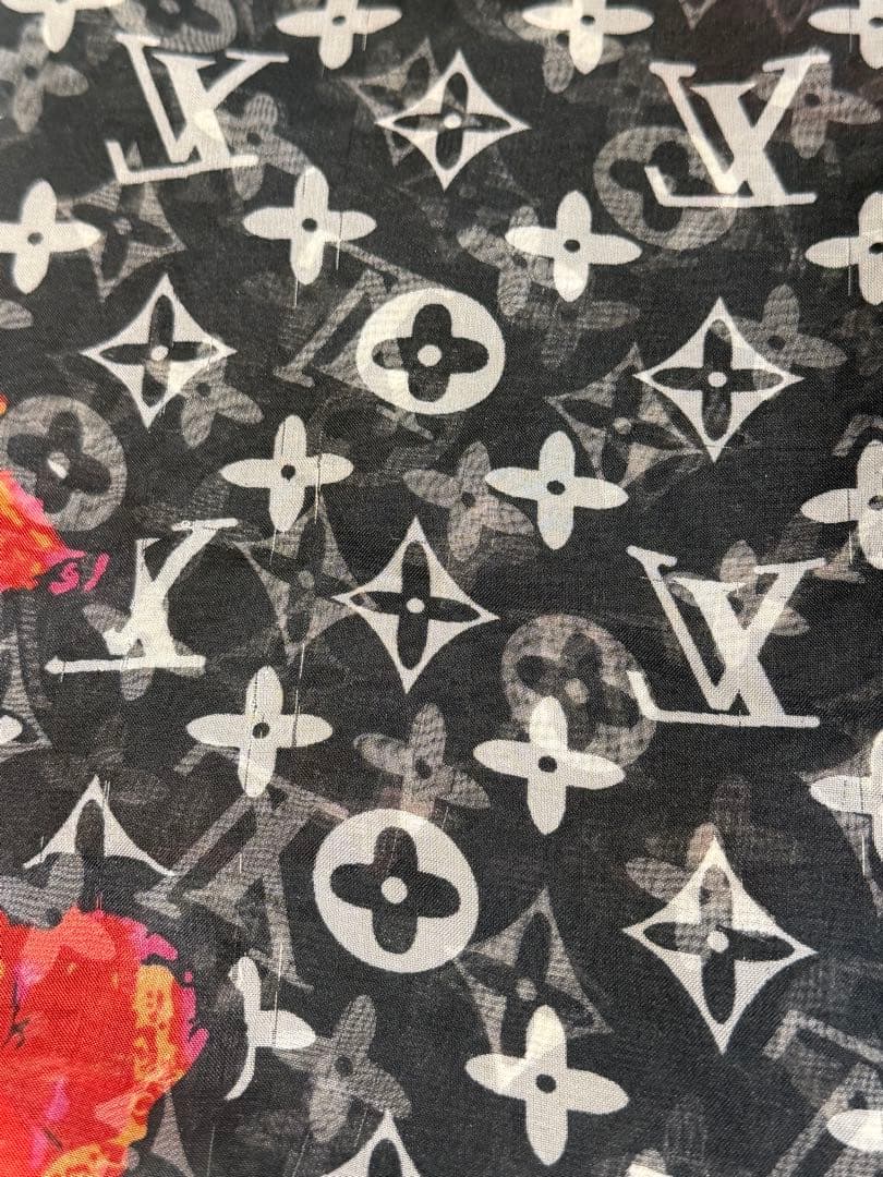 SALE‼️ルイヴィトン シルクストール