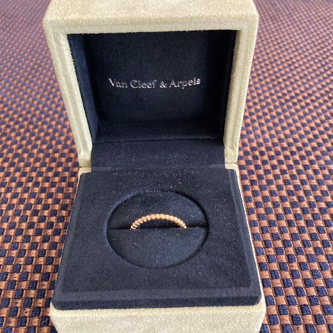 jyajyaです。Van Cleef & Arpels リング