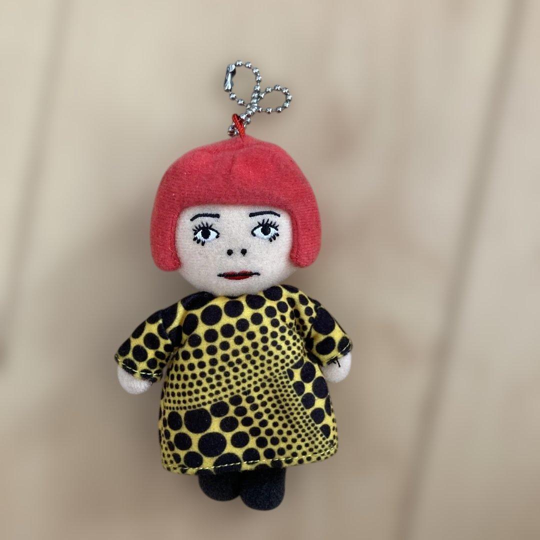 草間彌生マスコット　やよいちゃん人形