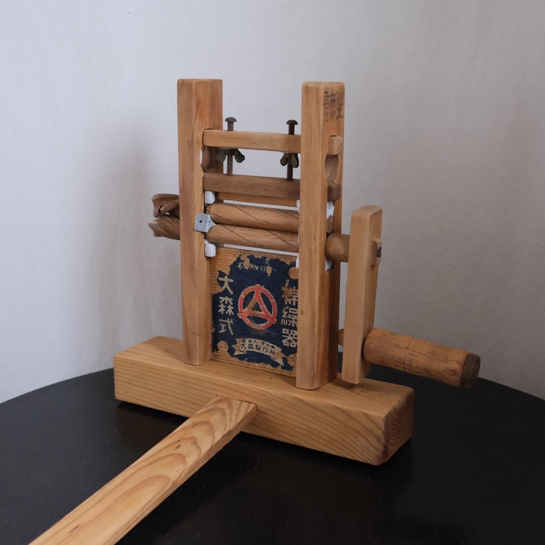 棉繰り機　綿繰り機　わたくり機　織り機　手紡ぎ　手織り　スピンドル　古道具