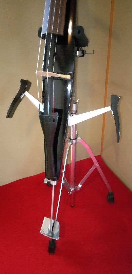 ヤマハ　サイレントチェロ　SVC50　弓付き　スタンド別売り