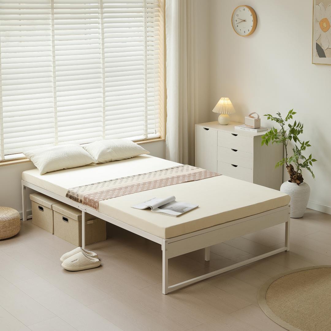 数量限定！超人気！ベッドフレーム パイプベッド【ダブル D】　WHITE