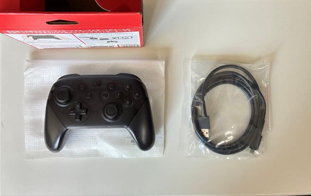 Nintendo Switch 本体　SDカード付き Proコントローラーセット