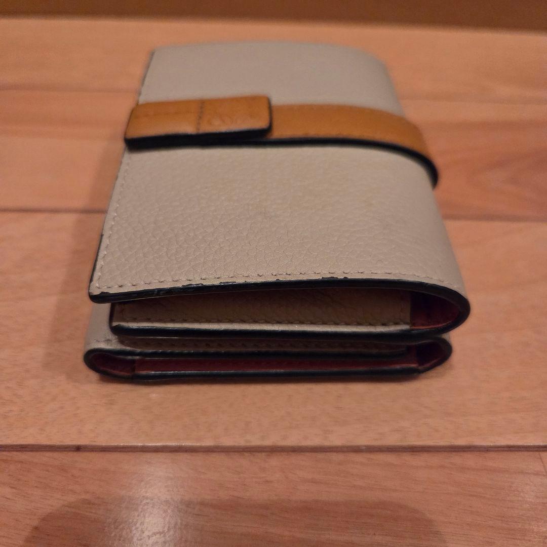 ロエベ アナグラム トライフォールド 三つ折り財布　レザー