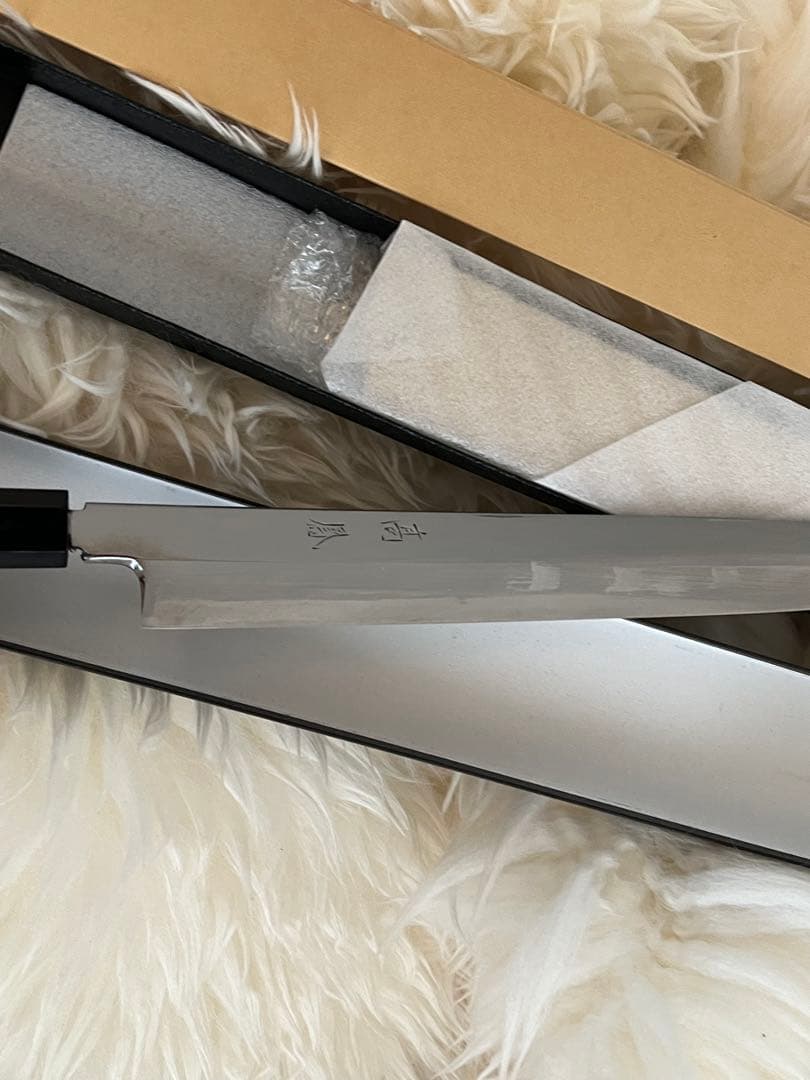 【新品未使用】高鳳 本焼 一尺 八角黒檀柄 鞘付 柳刃