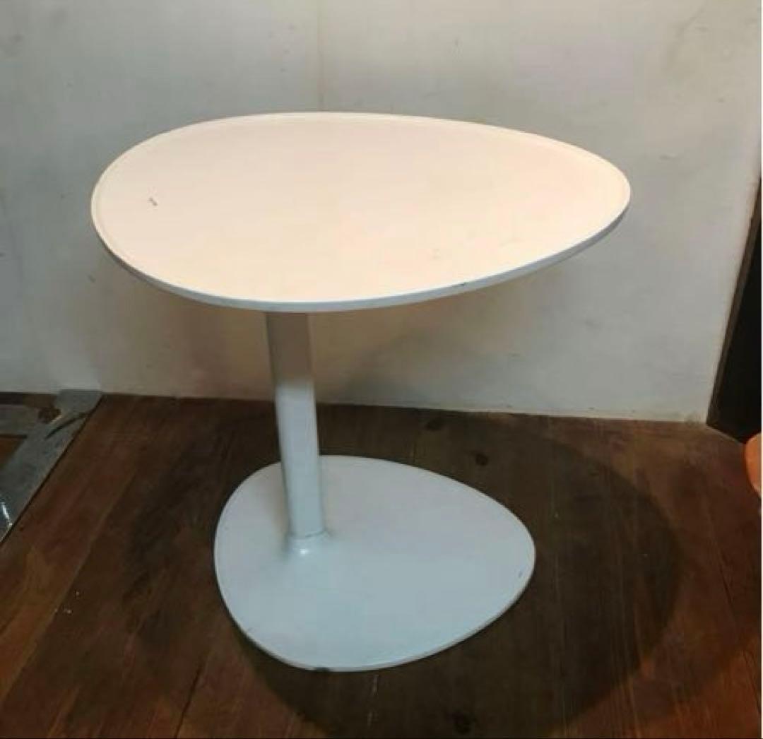 美品　鉄製　ホワイト　サイドテーブル　anna chen デザイン　ナイト