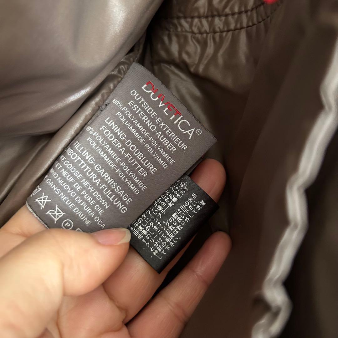 デュベティカ ダウンコート黒 M 美品 新品に近い本日価格（1/28）断捨離