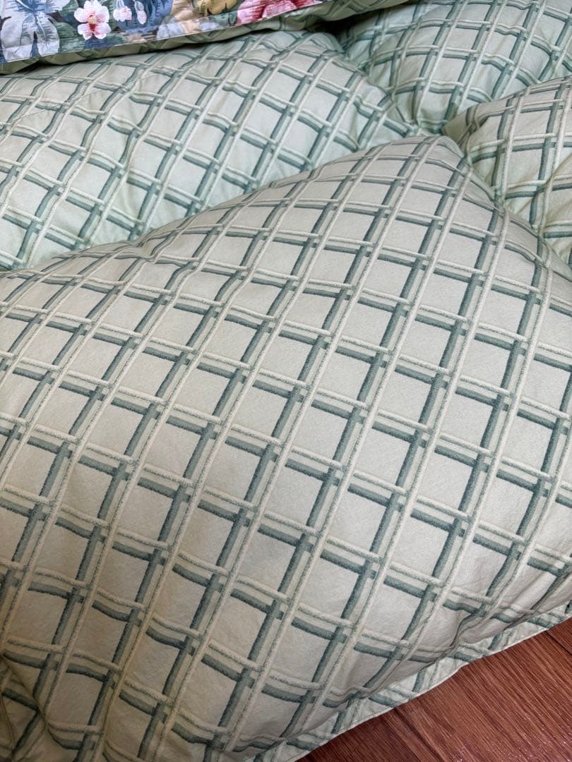 西川 羽毛掛ふとん(D)ハンガリーマザーグース 93%(サンダーソン) (鹿柄)