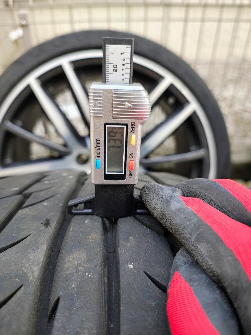 FINALIST　ファイナリスト ５９５EVO 245/35R19 ４本 バリ山