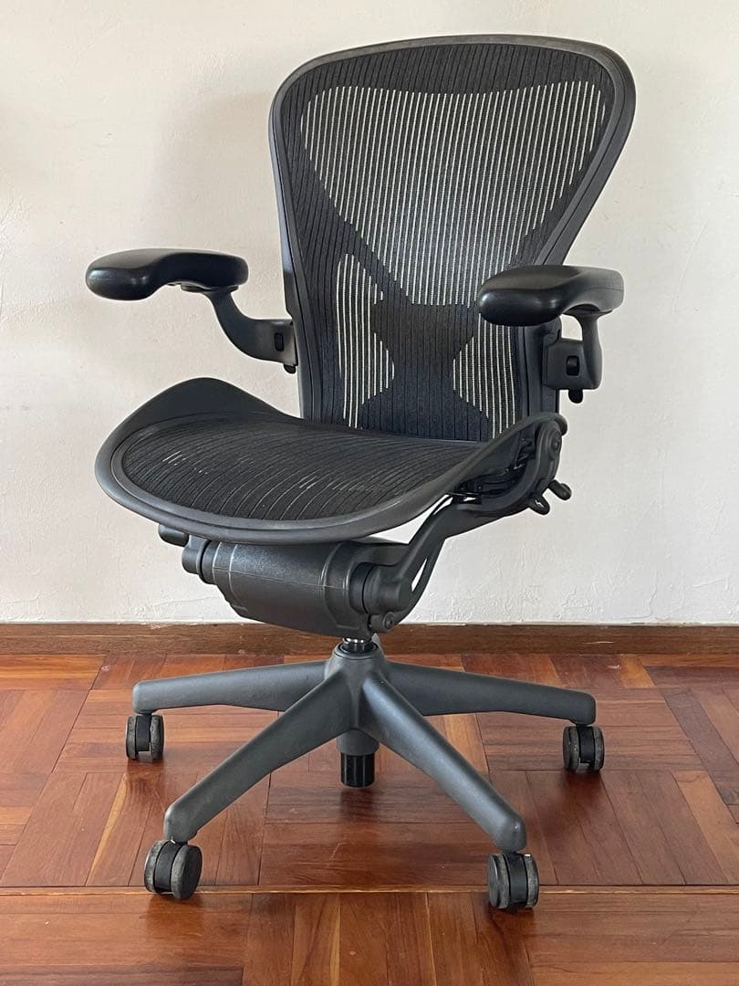 ハーマンミラー アーロンチェア Bサイズ フル装備 ポスチャーフィット