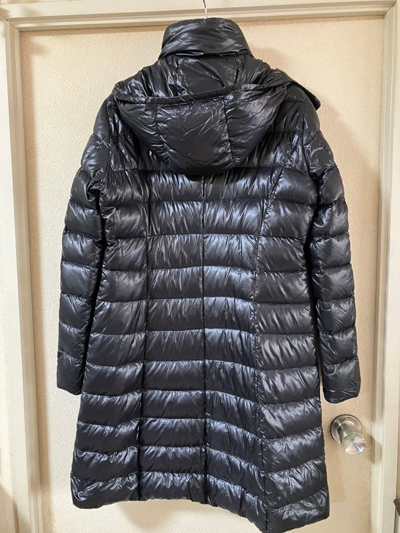 ヘルノHERNO 黒 ダウンコート44