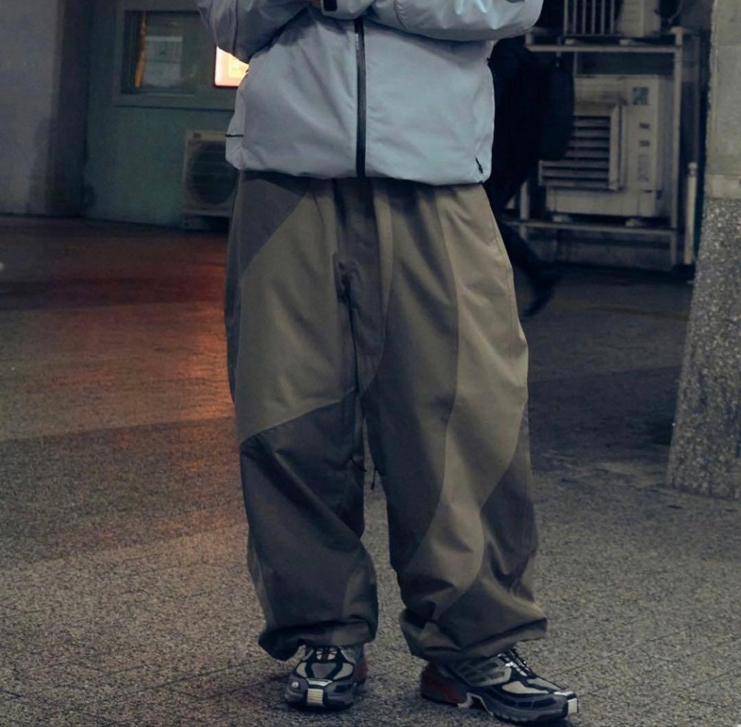 hellow スノーボード　ウェア　パンツ　ワイドパンツ　グレー　ブラウン