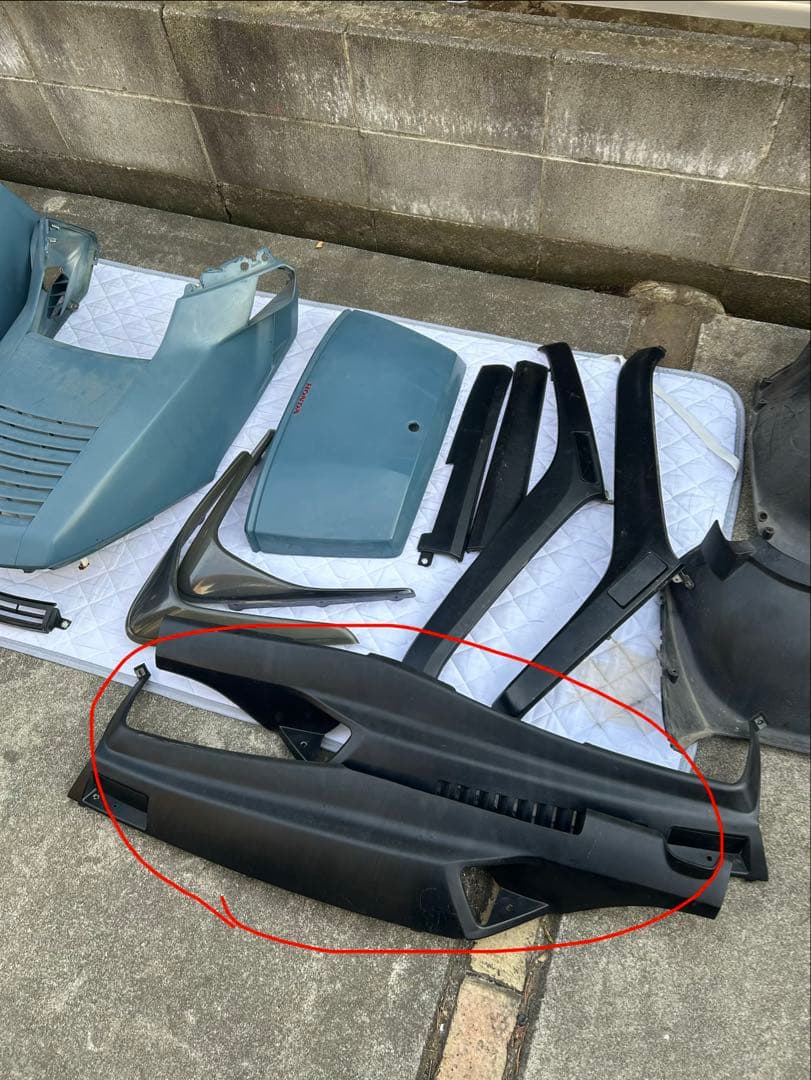 フュージョン外装　カウルなど