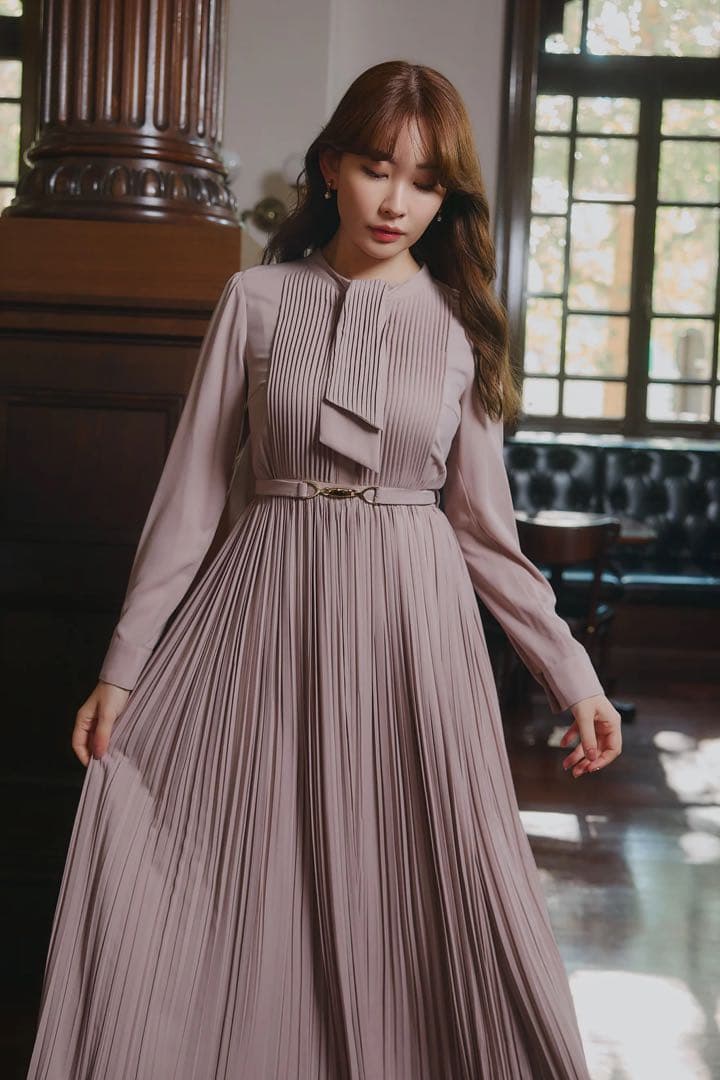ワンピース Viola Bow Pleated Dress