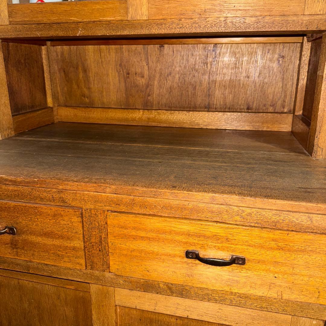 古家具 ガラス引戸キャビネット 食器棚 水屋箪笥 無垢材 古道具