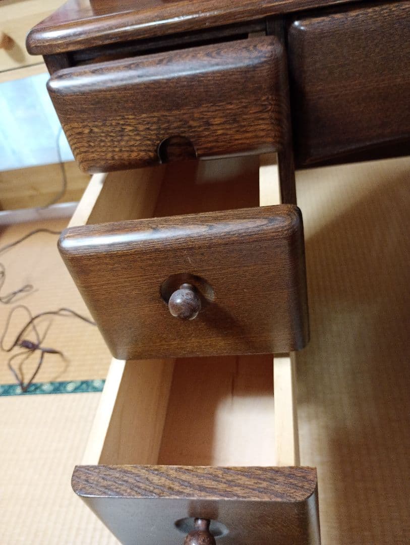 【中古品】木製ドレッサー・鏡台 　椅子同時購入必須