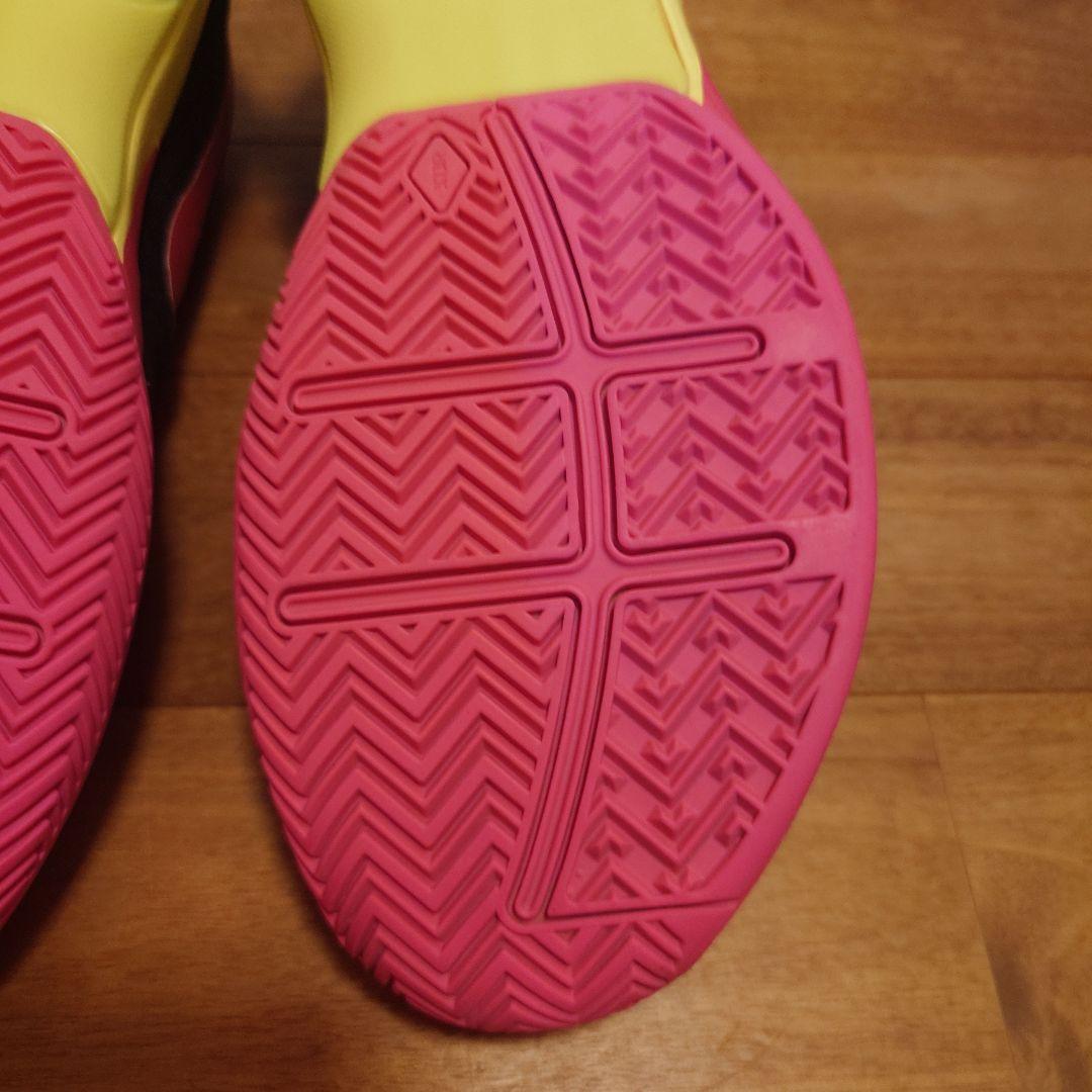 ナイキ　コートズームヴェイパー9.5　ほぼ未使用品、箱無し