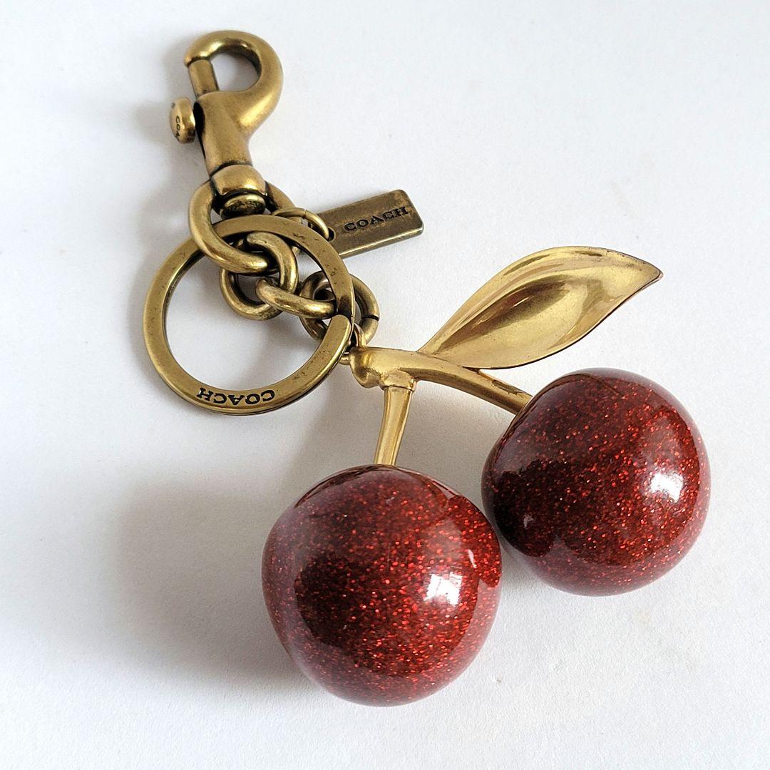 美品✨️ COACH チェリー バッグ チャーム キーリング キーホルダー