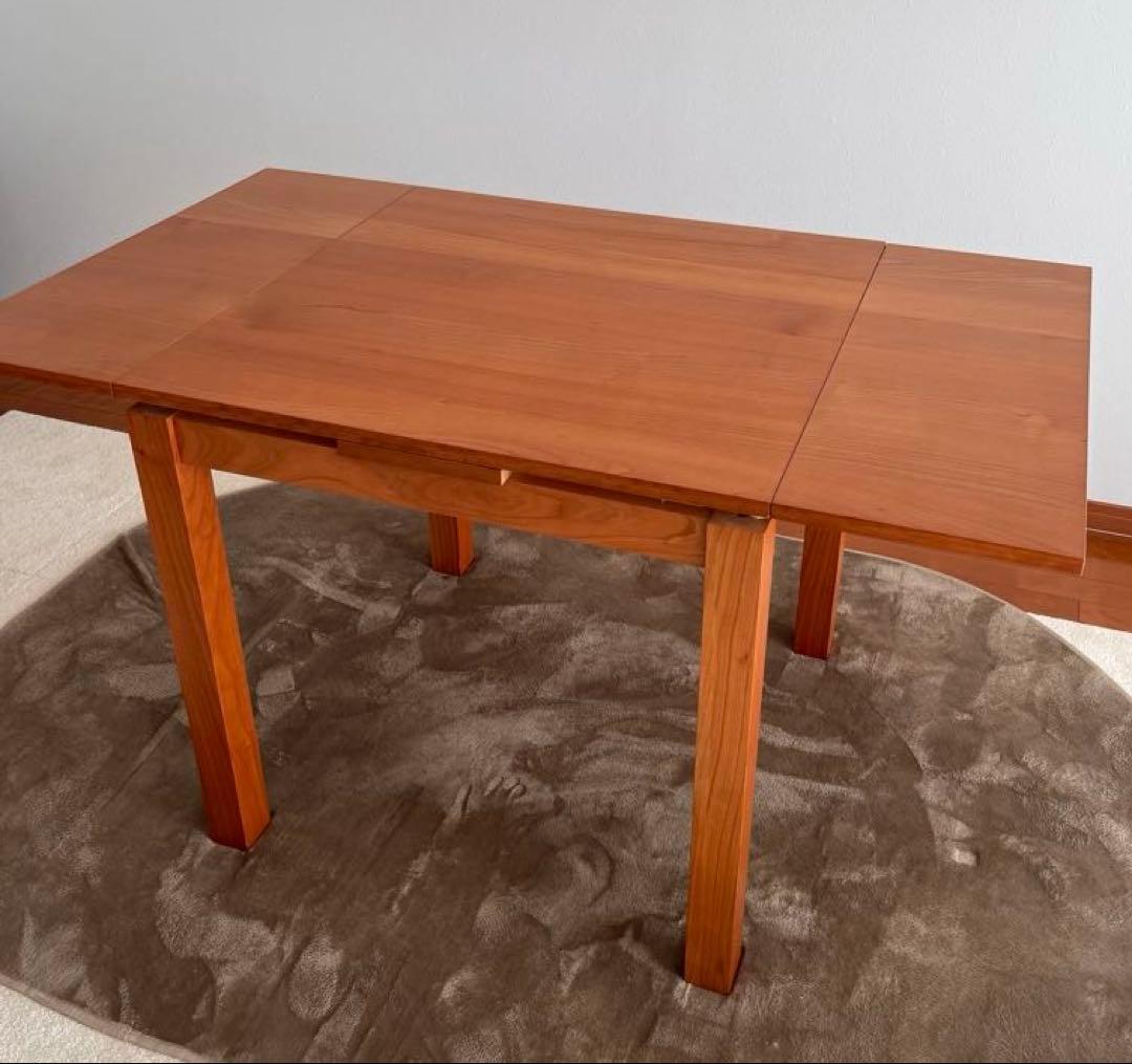 ウニコ　伸長式ダイニングテーブル unico VIVOシリーズ　小さめテーブル