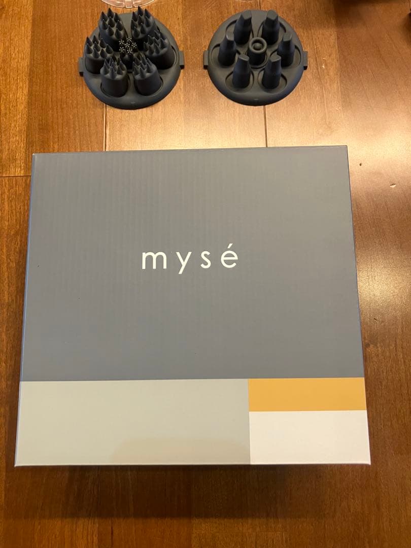 mysé 美顔器 ローラー・タップ機能付き　ヘッドスパ　ミーゼ　MS-32G