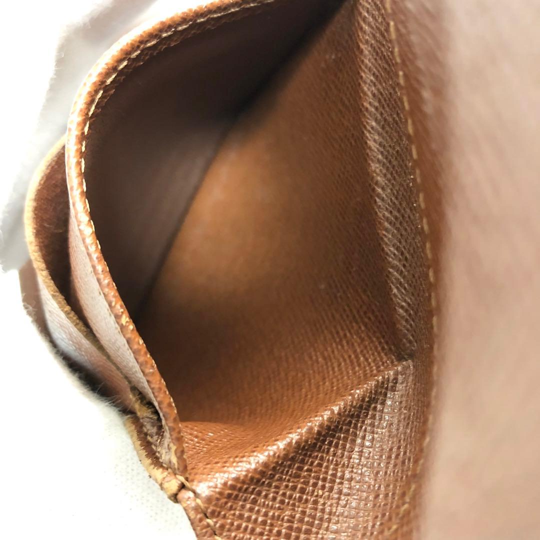 LOUIS VUITTON ヴィトン　モノグラム　三つ折り　財布