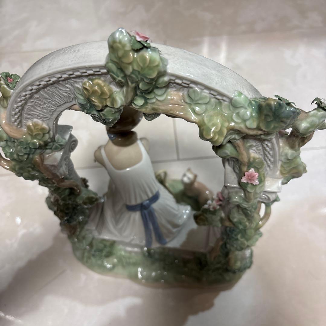 LLADRO リヤドロ 6677 午後の光の中で 世界2000体限定