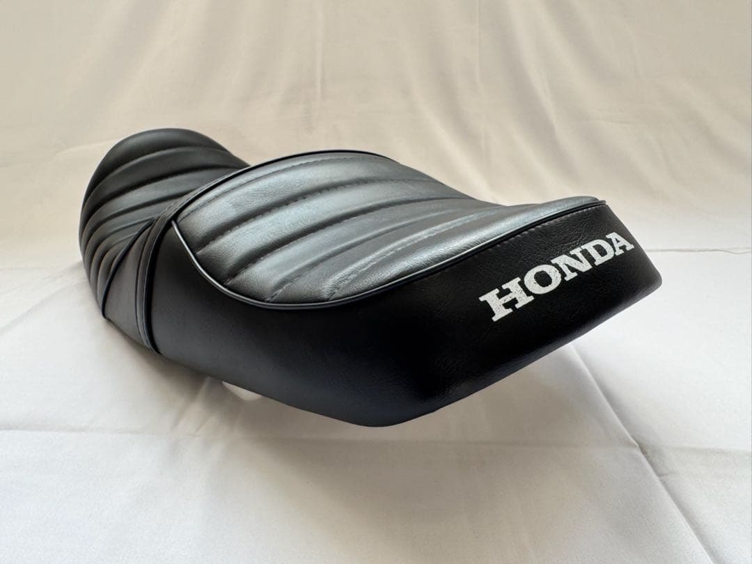 cb400sf タックロールシート nc42 nc39 ビンテージ風　即日発送