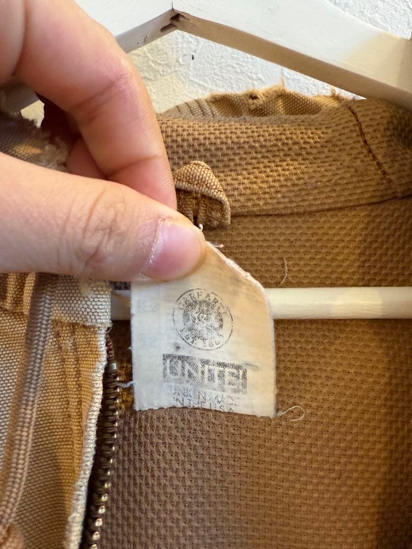 Carhartt アクティブジャケット　SALE本日までです❗️