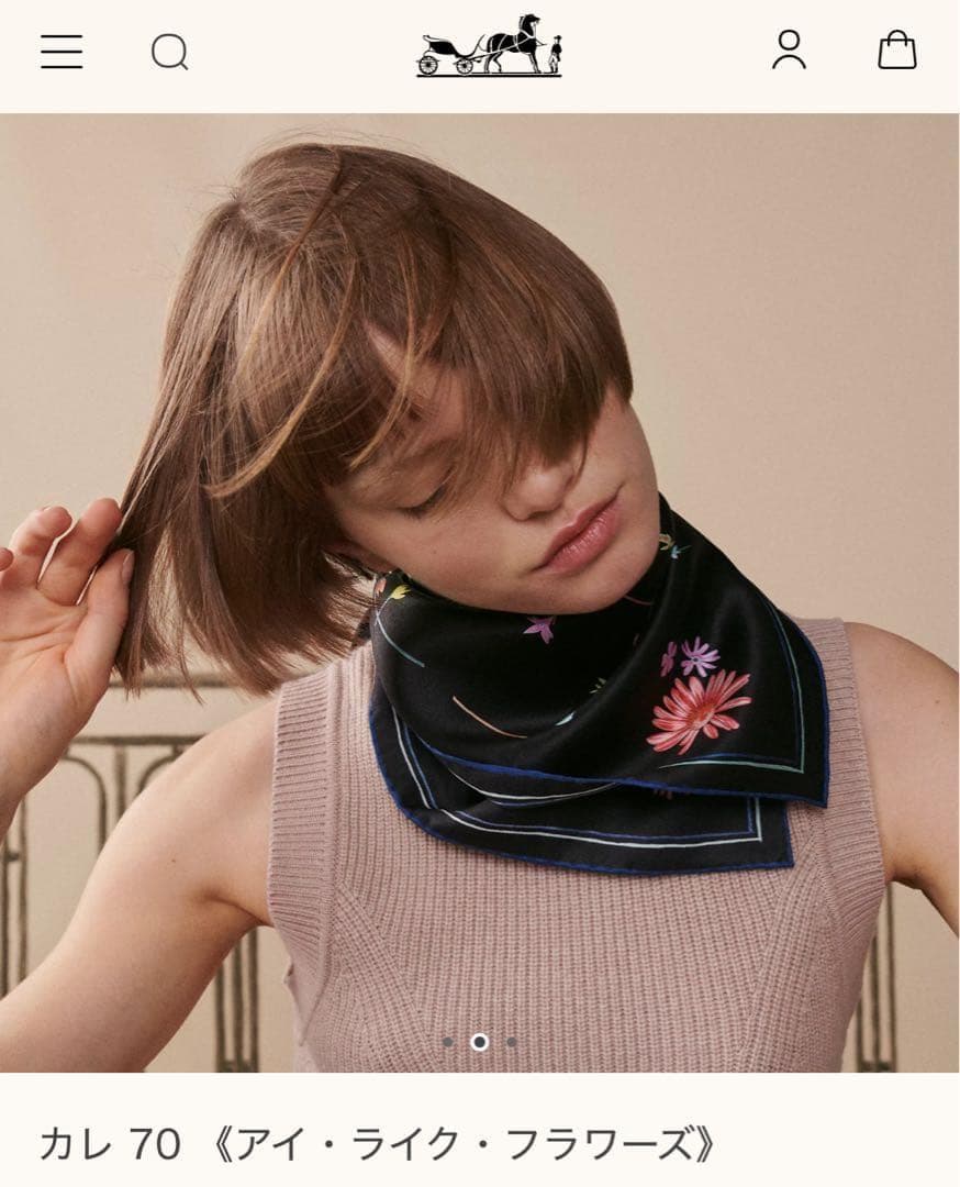 新品同様HERMESエルメス　カレ70　アイライクフラワーズ　シルクスカーフ　花