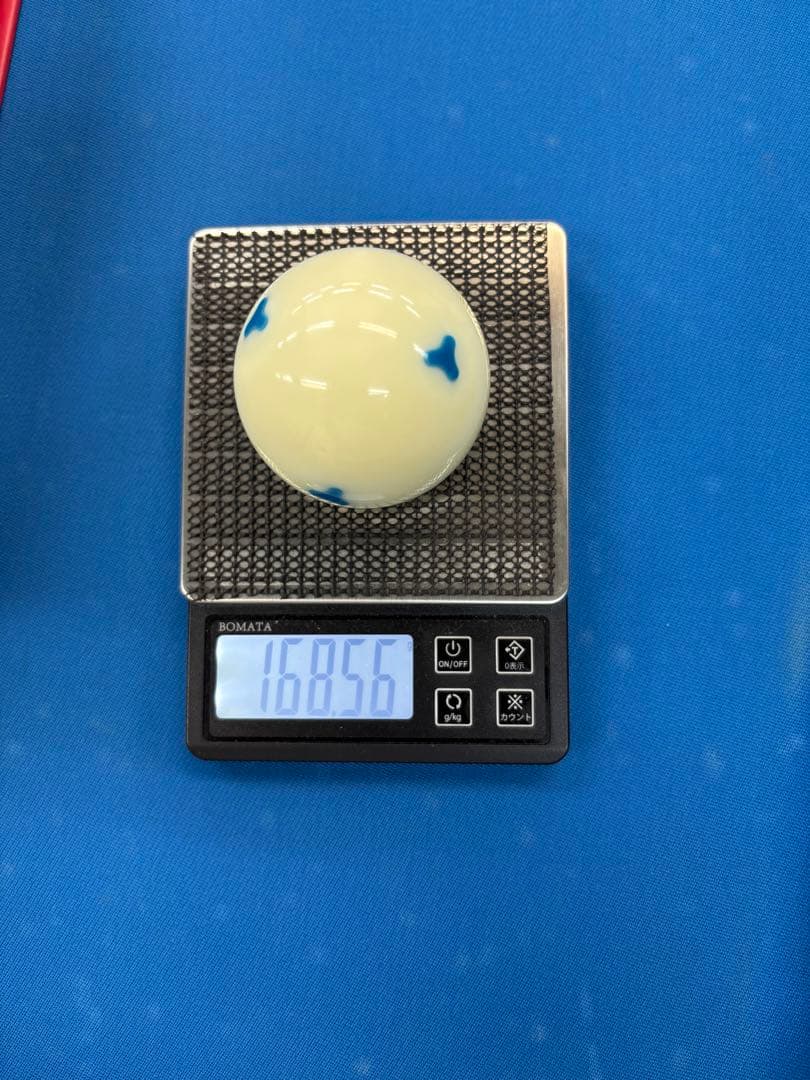 ビリヤード　ボール ダイナスフィア プラチナム （箱）中古