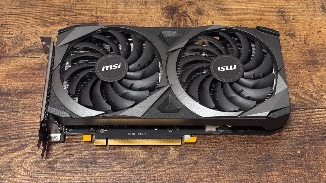 MSI GeForce RTX 3050 グラフィックカード